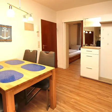 Apartment Flurstra_e 10_ Whg_ 1 *